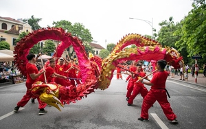 Lễ hội đường phố mừng 20 năm Hà Nội – Thành phố vì hoà bình