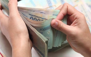 Tạm giữ 9 đối tượng để điều tra hành vi 'Cho vay lãi nặng trong giao dịch dân sự'