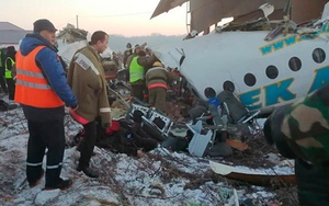 Vụ rơi máy bay tại Kazakhstan: Ít nhất 9 người thiệt mạng