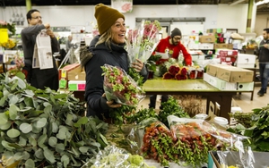 Thế giới đón ngày lễ Tình yêu Valentine's Day