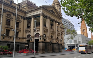 Các trường đại học Australia có thể giảm sinh viên quốc tế vì dịch COVID-19