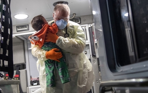 Mỹ: Bang New York thông báo 100 trẻ mắc hội chứng viêm liên quan COVID-19