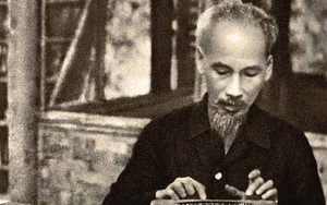 Nhiều hoạt động văn hóa kỷ niệm 130 năm ngày sinh Bác Hồ