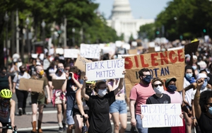 Mỹ ngăn chặn làn sóng biểu tình sau vụ cảnh sát gây ra cái chết của người da đen