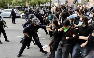 Thêm 3 cựu cảnh sát Mỹ bị buộc tội liên quan cái chết của George Floyd