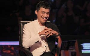 Xuân Nghị 'Nhà trọ Balanha' ngồi ghế nóng 'Ai là triệu phú'