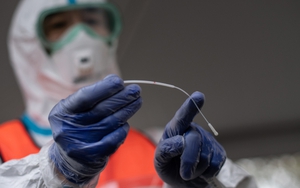 Nhật Bản thử nghiệm dùng tế bào gốc để chữa trị cho bệnh nhân COVID-19