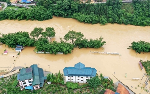 Trung Quốc: Mưa dông tại miền Nam làm hơn 20 người thiệt mạng và mất tích
