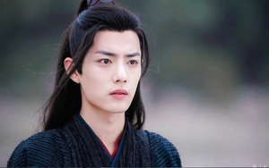 Chữ và nghĩa: 'Bạo hồng' - cơn sốt lên như nước lũ