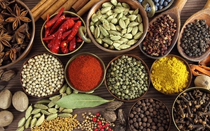 Hà Nội: Tăng cường kiểm tra, giám sát kinh doanh dược liệu, thuốc cổ truyền