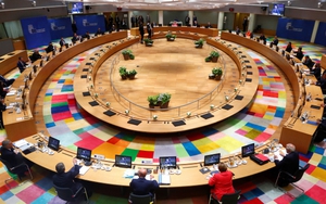 Kế hoạch phục hồi kinh tế của EU bị các quốc gia tiết kiệm chi tiêu chặn lại