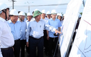 Thủ tướng Nguyễn Xuân Phúc kiểm tra tiến độ Dự án sân bay Long Thành