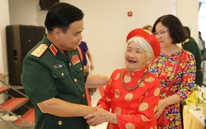 Sự hy sinh của các Mẹ Việt Nam Anh hùng khẳng định khí phách Bà Trưng, Bà Triệu thời đại Hồ Chí Minh