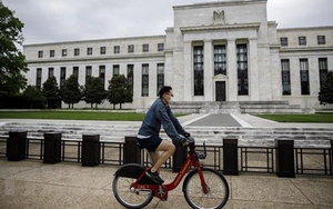 FED họp bàn chính sách hỗ trợ kinh tế Mỹ trong đại dịch