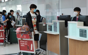 Dịch COVID-19: Đưa gần 360 công dân Việt Nam từ Hoa Kỳ và Hàn Quốc về nước