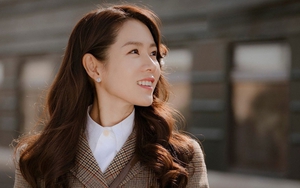 'Tình đầu quốc dân' Son Ye Jin - Quý cô độc thân của K-biz