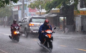 Tin áp thấp nhiệt đới: Bắc Bộ tiếp tục mưa dông, kèm thời tiết nguy hiểm