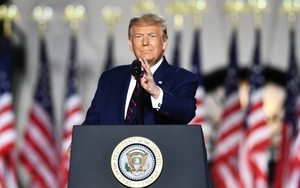 Bầu cử Mỹ 2020: Tổng thống Trump chính thức tiếp nhận đề cử của đảng Cộng hòa