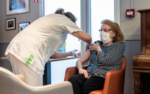 Thế giới gần 115 triệu ca mắc Covid-19 hơn 2,5 triệu người đã chết