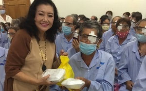 NSND Kim Cương: Đường thiện nguyện càng đi càng dài