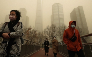 Trung Quốc ban hành cảnh báo vàng đối với bão cát