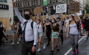 Gần 3.800 vụ tấn công kỳ thị nhằm vào người Mỹ gốc Á do Covid-19