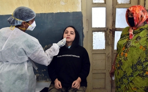 Ấn Độ tiếp tục ghi nhận số ca mắc Covid-19 cao kỷ lục