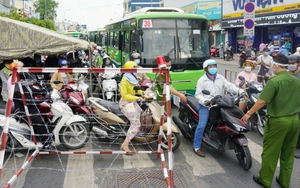 TP. Hồ Chí Minh tổ chức các chốt kiểm soát kết hợp kiểm tra việc thực hiện Chỉ thị 16