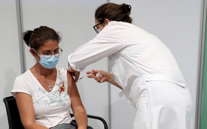 Chuyên gia WHO: Không cần thiết phải tiêm vaccine phòng Covid-19 mũi thứ 3