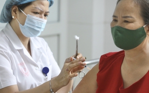 Tiêm thử nghiệm vaccine Nano Covax phòng Covid-19 mũi 2 giai đoạn 3 cho 12.000 người