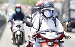 Miền Bắc ngày nắng nóng, tối có mưa dông