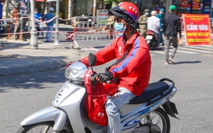 Kiến nghị tạo thuận lợi cho shipper hoạt động tại Hà Nội và TP. HCM