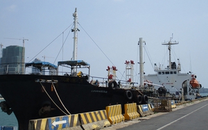 Mỹ tịch thu tàu Singapore dùng để chở dầu cho Triều Tiên