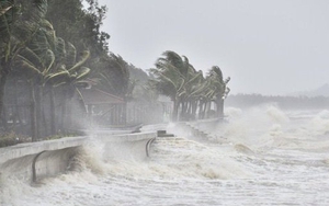 Áp thấp nhiệt đới đổi hướng và có khả năng mạnh lên thành bão