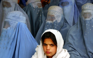 Ngày 'Burqa' trở lại thủ đô Kabul Afghanistan