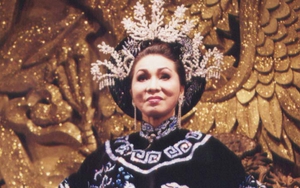 'Thái hậu Dương Vân Nga' Bạch Tuyết - Xứng danh 'Cải lương chi bảo'