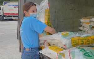 Miss Grand Việt Nam 2021 dùng tiền sinh nhật mua máy thở tặng bệnh viện chống dịch Covid-19