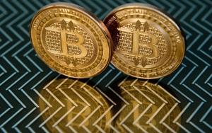 Giá trị đồng Bitcoin lại vượt ngưỡng 50.000 USD