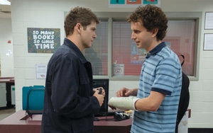 Phim 'Dear Evan Hansen': Vở Broadway nổi tiếng được đưa lên màn bạc