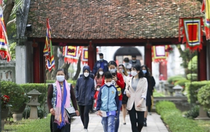 Góc nhìn 365: Văn Miếu và câu chuyện 'phá bỏ rào ngăn'