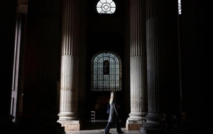 216.000 trẻ em là nạn nhân vụ bê bối tình dục rúng động Giáo hội Công giáo Pháp