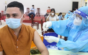 Bộ Y tế tiếp nhận và phân bổ 35 triệu liều vaccine trong tháng 10