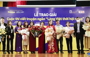 Trao giải cuộc thi viết truyện ngắn 'Làng Việt thời hội nhập'