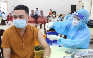 Thủ tướng yêu cầu Bộ Y tế trình Chiến lược tổng thể phòng chống Covid-19 trước 30/11