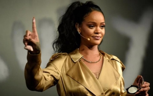 Rihanna - từ tỉ phú làng nhạc tới Anh hùng dân tộc