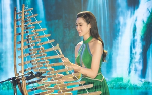 Đỗ Hà bất ngờ thay đổi tiết mục trình diễn tại Bán kết Tài năng - Miss World 2021