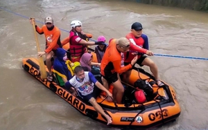 Bão Rai làm hơn 30 người thiệt mạng ở Philippines