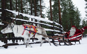 Người dân thế giới háo hức dõi theo dấu chân ông già Noel