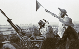 49 năm Chiến thắng 'Hà Nội-Điện Biên Phủ trên không': Rạng danh Không quân Việt Nam