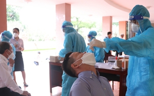 Hôm nay cả nước có 14.872 ca mắc mới Covid-19